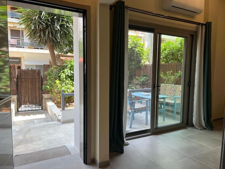 Spacious And Beautiful House Pireu Exterior foto